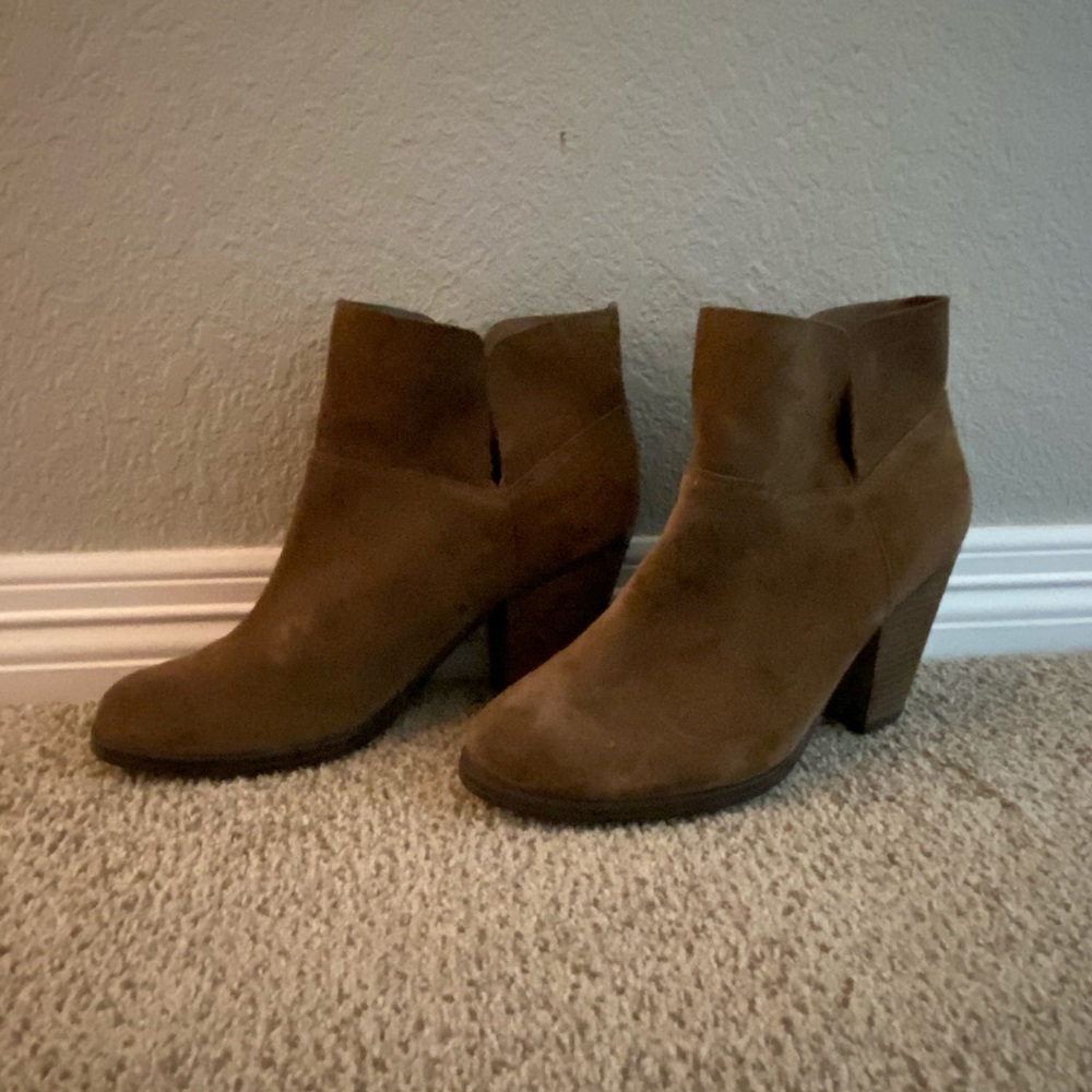 Vince Camuto Suede Booties
